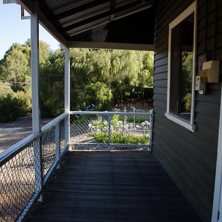 Wellington Forest Cottages エクステリア 写真